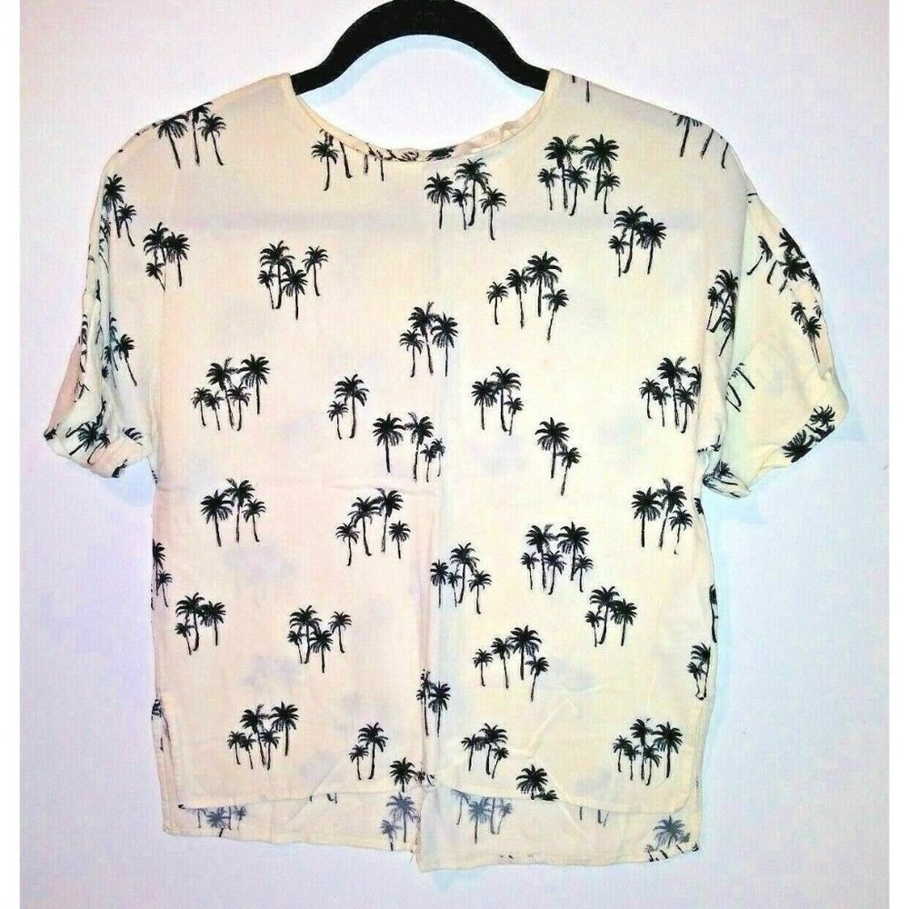 Womens H&M top Palm Trees print Sz L Ivory short sleeve boxy stretch beige black